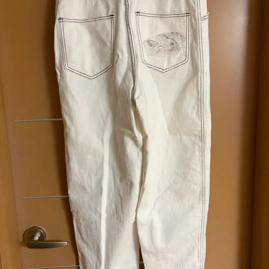 [SOLD OUT] CONTOUR POCKET DENIM [WHITE] S사이즈
