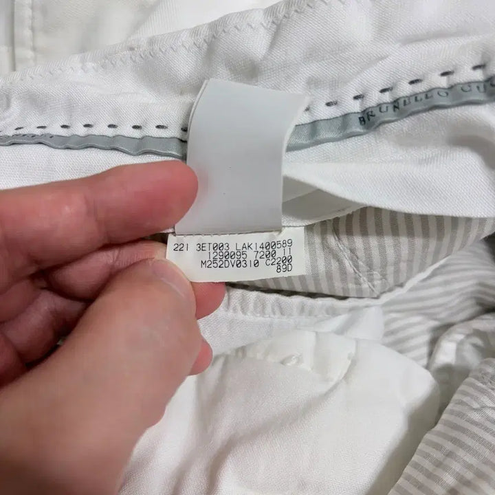 [BUNJANG] Brunello Cucinelli White Cargo Shorts / 브루넬로 쿠치넬리 화이트 카고 반바지