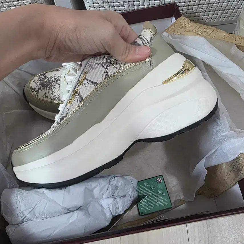 [BUNJANG] Tarin Rose Functionality Height-Increasing Sneakers (225mm) / (새제품)타린로즈 기능성 키높이슈즈 스니커즈(225mm)