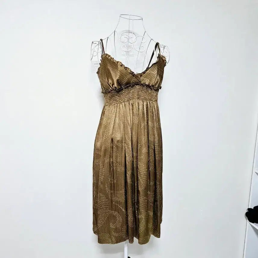 [SOLD OUT] BCBG MAXAZRIA 미디 원피스 미사용품