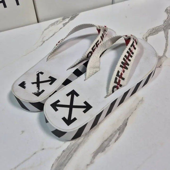 [BUNJANG] Off-White Flip Flop Sandals (Size 38) / (정품) 오프화이트 플립플랍 쪼리 슬리퍼 38