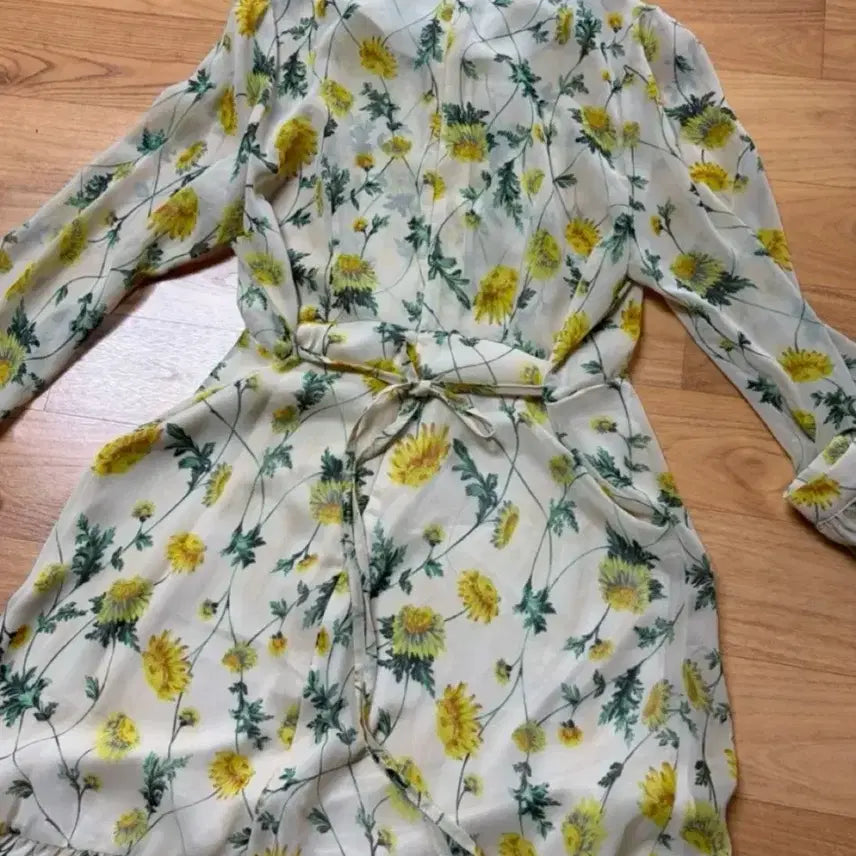 [BUNJANG] Yellow Chiffon Retro Dress / 노란 쉬폰 원피스 졸업사진 복고 레트로