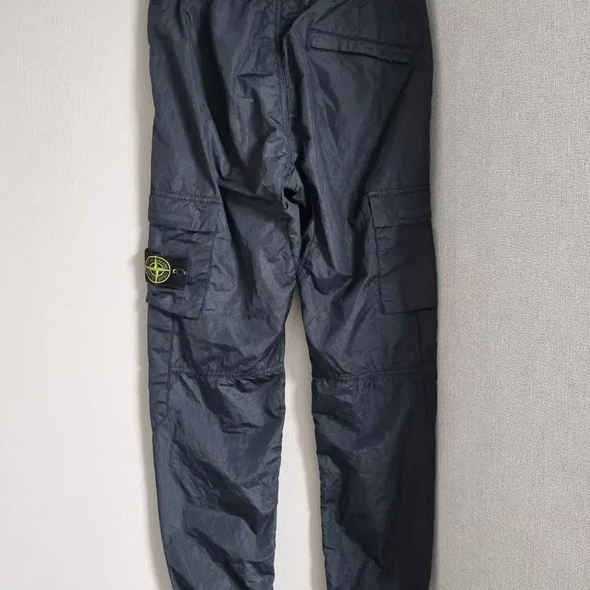[BUNJANG] Stone Island Seersucker Nylon Pants / 스톤아일랜드 시어서커 나일론 팬츠