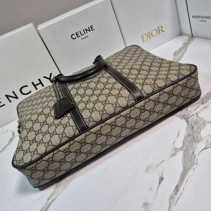 [BUNJANG] Gucci GG Supreme Briefcase Tote Bag / (정품) 구찌 GG 수프림 브리프케이스 남자 서류가방 토트백