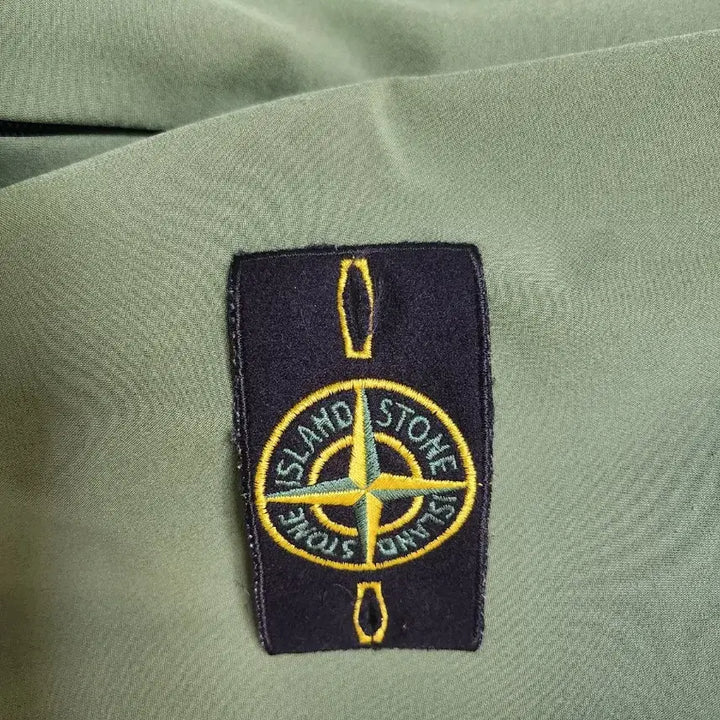 [BUNJANG] Stone Island Soft Shell Jacket / 스톤아일랜드 소프트숼 라지
