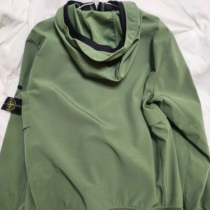 [BUNJANG] Stone Island Soft Shell Jacket / 스톤아일랜드 소프트숼 라지