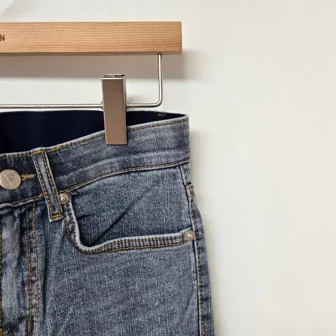 [BUNJANG] S,M 781 Slit Bootcut Denim Jeans / S,M 781 뒷슬릿 스판 부츠컷 데님