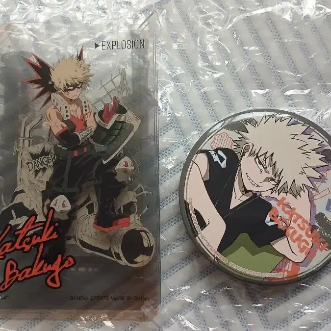 [BUNJANG] Bakugo Acrylic Stand &amp; Badge Bundle Set / 바쿠고 아크릴 스탠드 뱃지 일괄