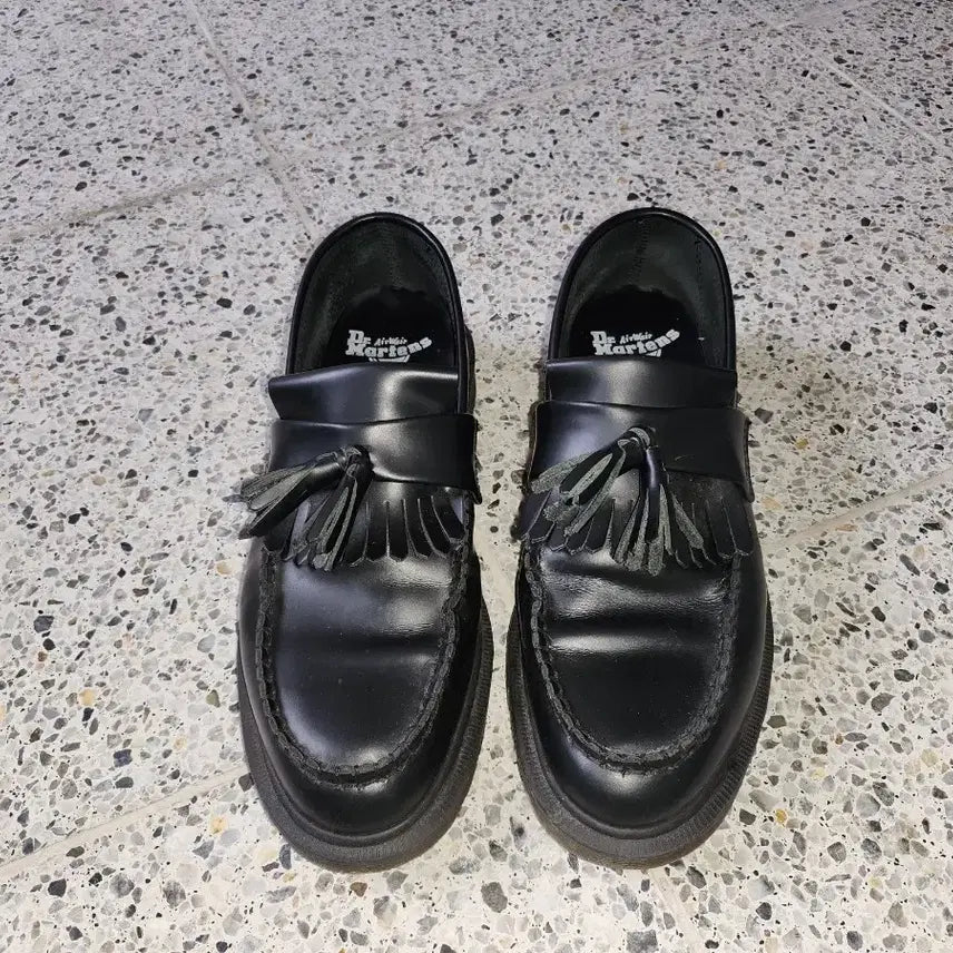 [BUNJANG] Dr. Martens Adrian Black Penny Loafers / 닥터마틴 아드리안 블랙