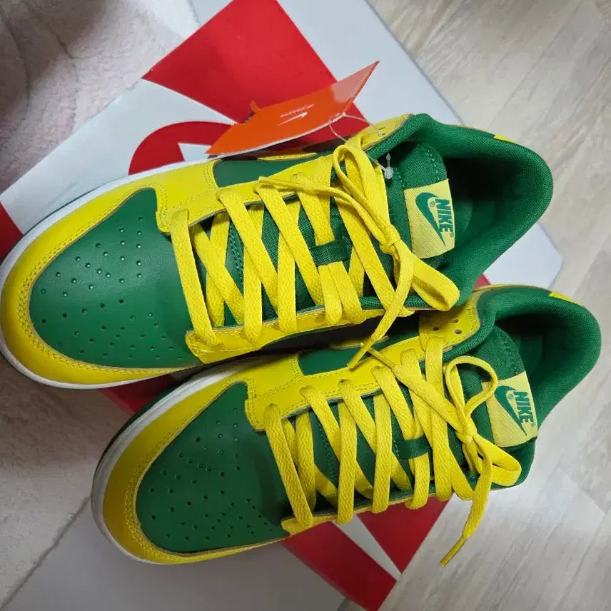 [BUNJANG] Nike Dunk Low Green/Yellow Sneakers / 나이키 덩크 로우 그린/옐로우
