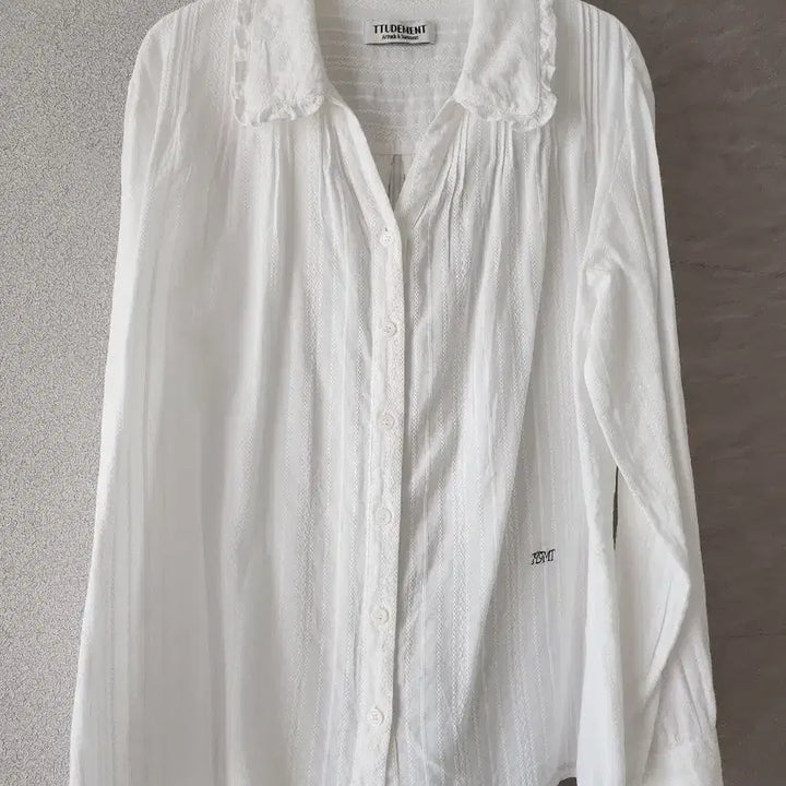 [BUNJANG] Tueudment Vintage Frill Blouse / 튜드먼트 VINTAGE FRILL BLOUSE