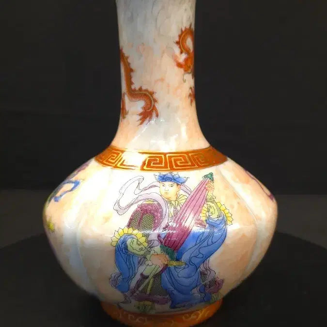 [BUNJANG] Qing Dynasty Enamel Vase with Four Heavenly Kings Motif / 260616-3 황실법랑 사대천왕 장경병