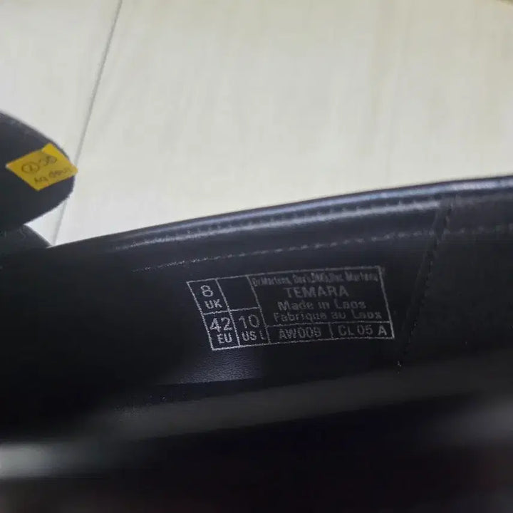 [BUNJANG] Dr. Martens Temara Black Loafers / 닥터마틴 테마라 블랙 270mm (uk8)