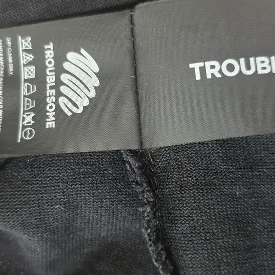[SOLD OUT] Troublesome 블랙 반팔 티셔츠 Free(큰사이즈)
