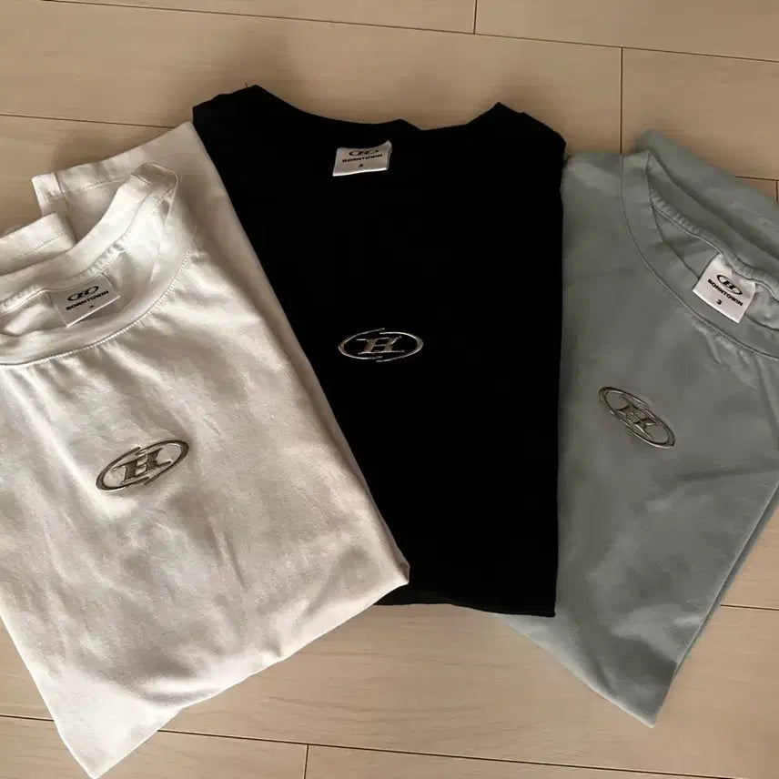 [BUNJANG] Born To Win Muscle Fit B Logo Short Sleeve T-Shirt Size 3 / 본투윈 머슬핏 B로고 반팔 3사이즈