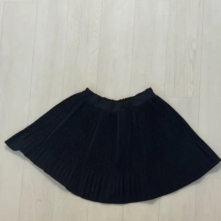 [BUNJANG] Black Pleated Midi Skirt / 검정색 플리츠 스커트