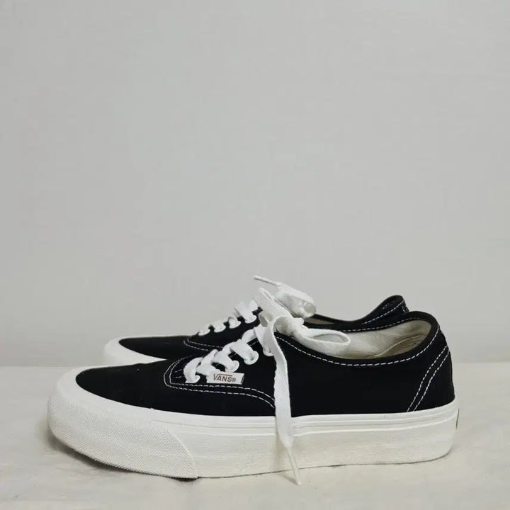 [BUNJANG] Vans Authentic Reissue Sneakers / 245반스 어센틱 리이슈 스니커즈  -741