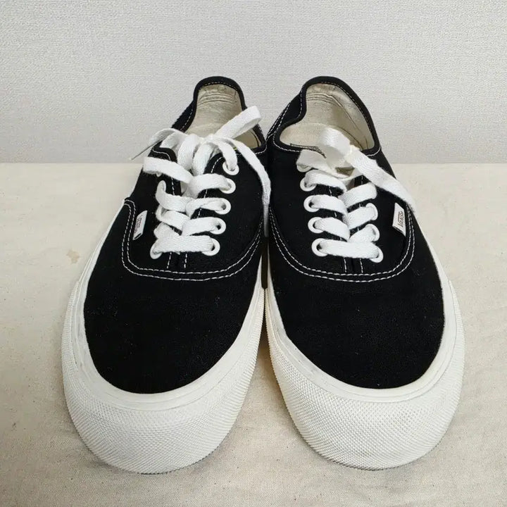 [BUNJANG] Vans Authentic Reissue Sneakers / 245반스 어센틱 리이슈 스니커즈  -741
