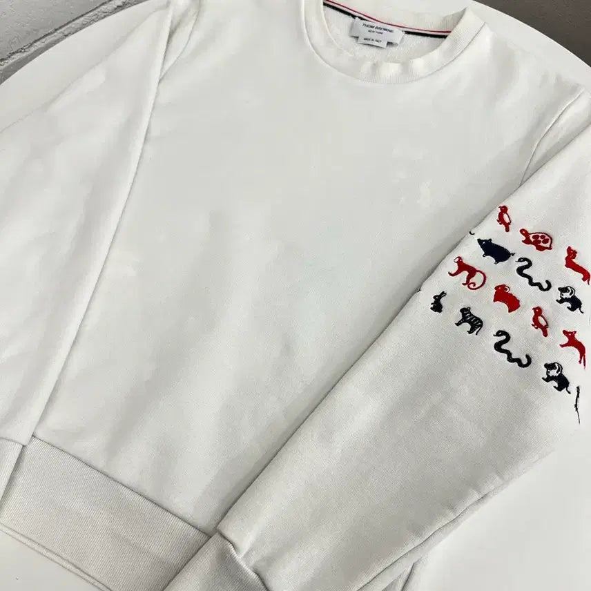 [BUNJANG] Thom Browne Animal Sweatshirt / 톰브라운 애니멀 맨투맨