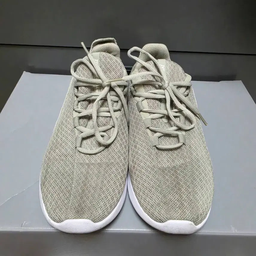 [BUNJANG] Nike Viale Running Shoes / 250나이키 비알레 런닝화 -755