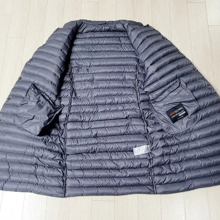 [BUNJANG] Giordano Lightweight Duck Down Padded Jacket (90) / 정품)지오다노 경량 오리털 다운 패딩 (90) 드라이완료