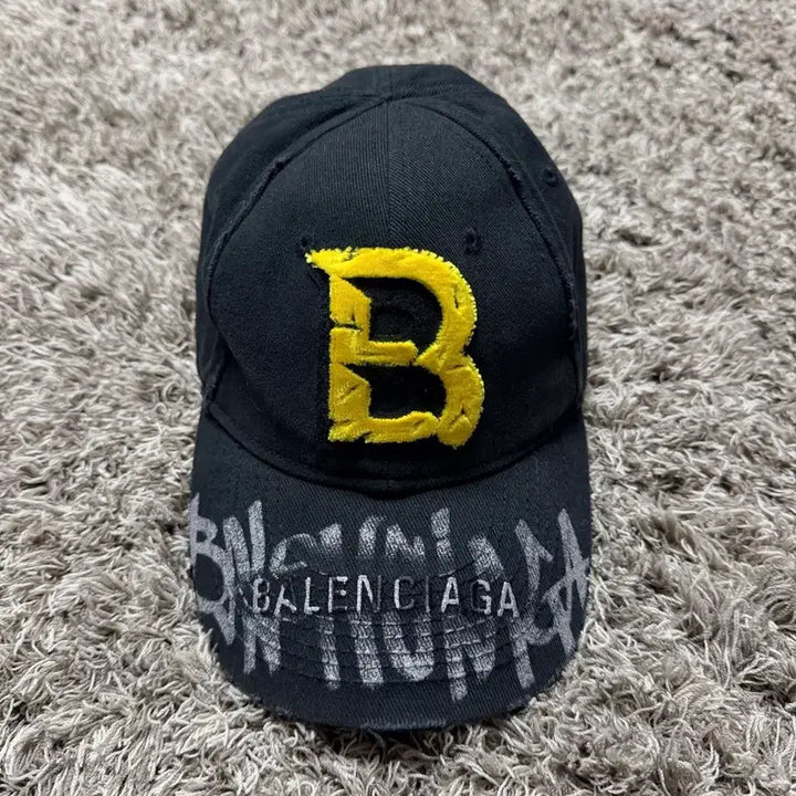 [SOLD OUT] [59] 발렌시아가 업사이클 볼캡 L