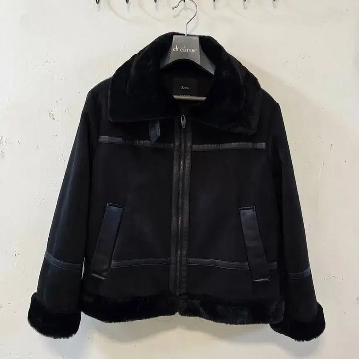 [BUNJANG] Roem Black Mustang Jacket / Roem 무스탕 자켓 블랙 M