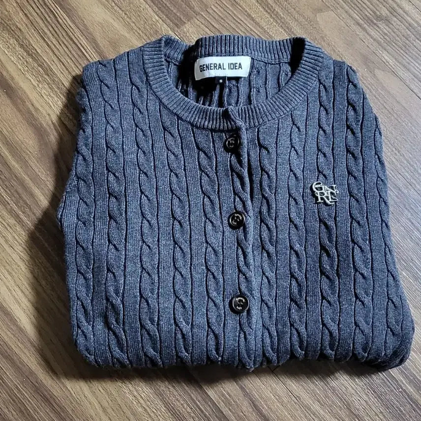 [BUNJANG] General Idea Cable Knit Cardigan / 제너럴아이디어 케이블 가디건