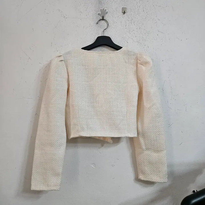 [BUNJANG] Ivory Tweed Crop Jacket / 아이보리 트위드 크롭 자켓