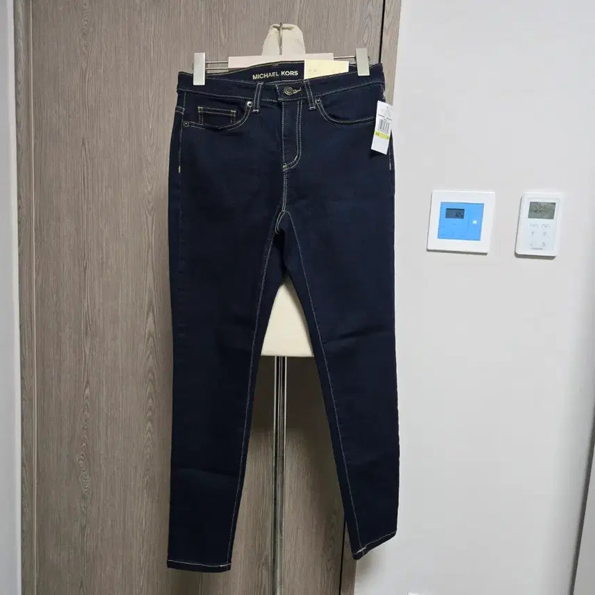 [BUNJANG] Michael Kors Dark Denim Jeans / 새상품) 마이클코어스 다크 데님 청바지
