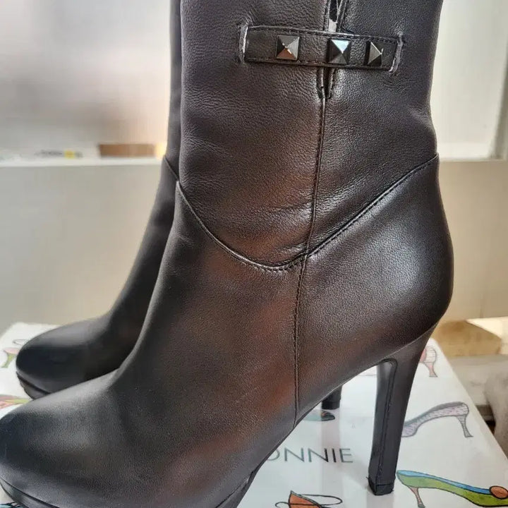 [BUNJANG] SUECOMMA BONNIE Leather Ankle Boots / 슈콤마보니 앵글부츠