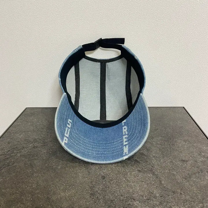 [BUNJANG] Supreme Box Logo Camp Cap Washed Denim Hat / (OS) 슈프림 박스로고 캠프캡 모자 워시드 데님