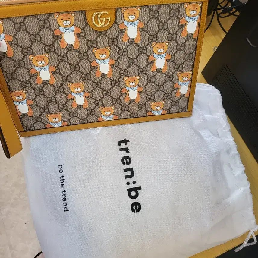[BUNJANG] Gucci x Kai Collaboration Clutch Bag / 구찌x카이 콜라보 클러치백판매합니다