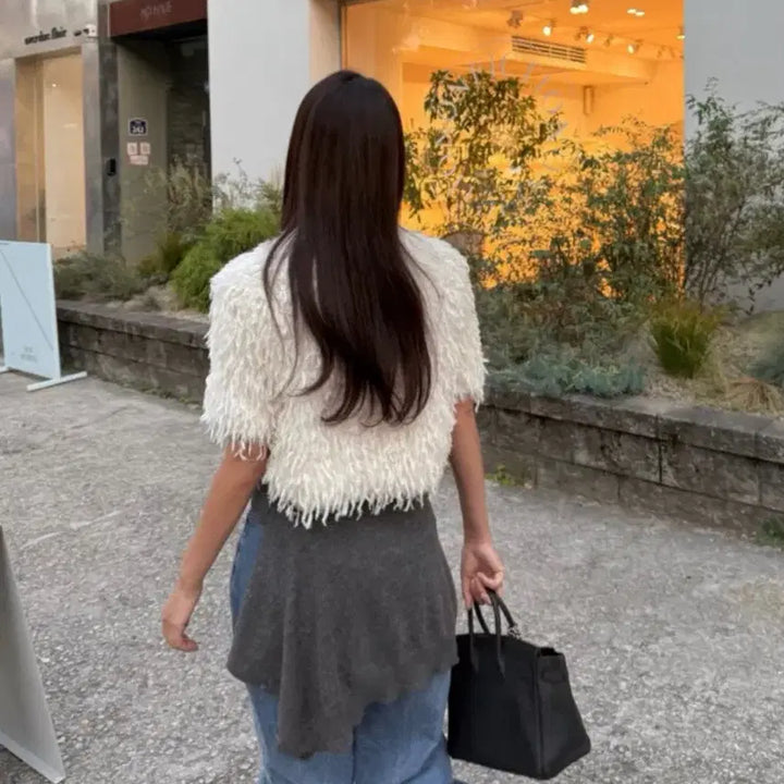 [BUNJANG] Daily Jude Fluffy Blouse / 데일리주드 플러피 블라우스