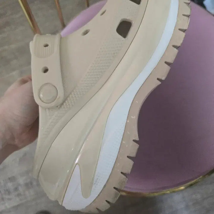 [BUNJANG] Crocs Mega Crush Clog / 크록스 메가크로쉬클래그