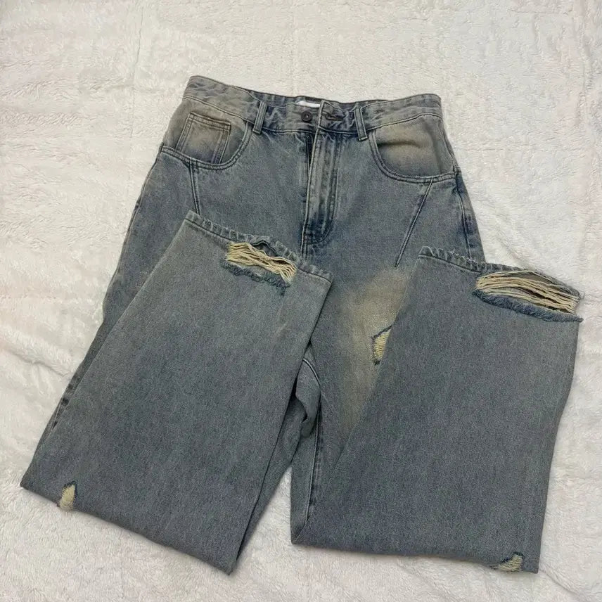 [BUNJANG] Skeism Inducing Damage Jeans / 스키즘인듀싱 데미지 진 M