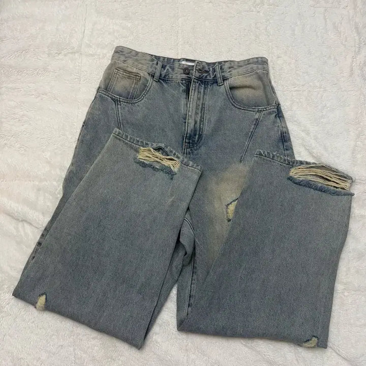 [BUNJANG] Skeism Inducing Damage Jeans / 스키즘인듀싱 데미지 진 M