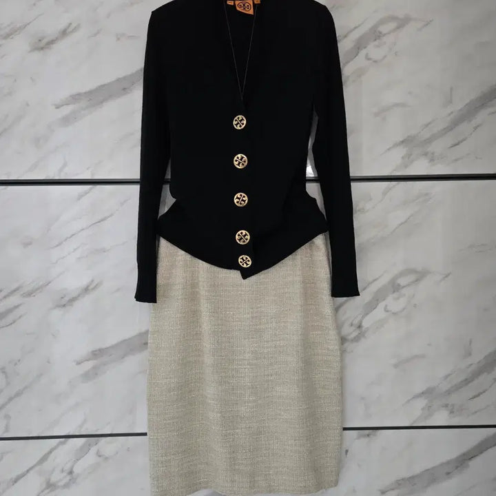 [BUNJANG] Moschino Tweed Skirt / 모스키노 트위드 스커트