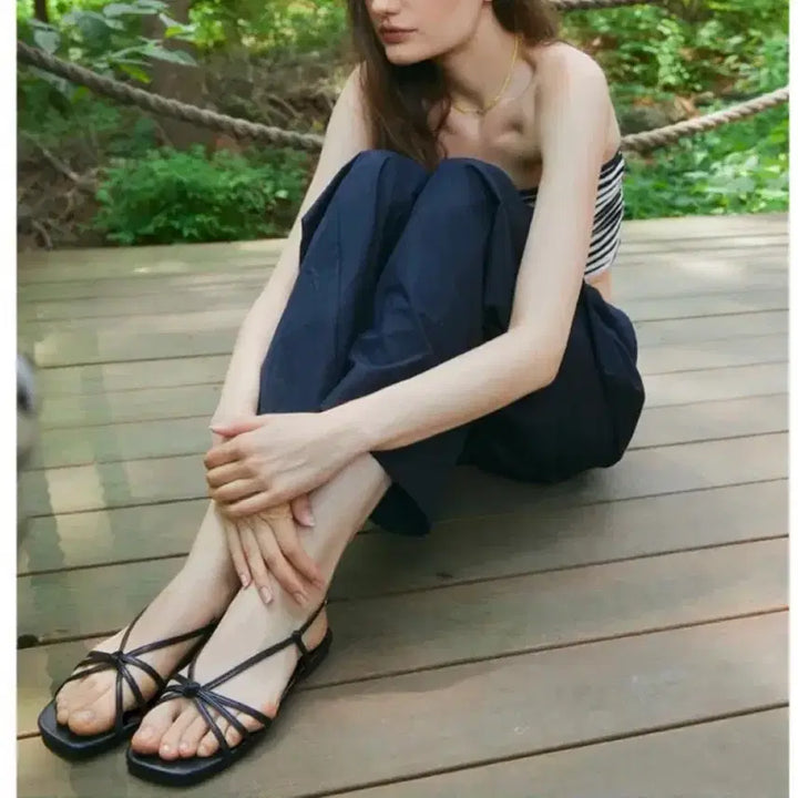 [BUNJANG] Tractroime Sandals Black / 타크트로이메 샌들