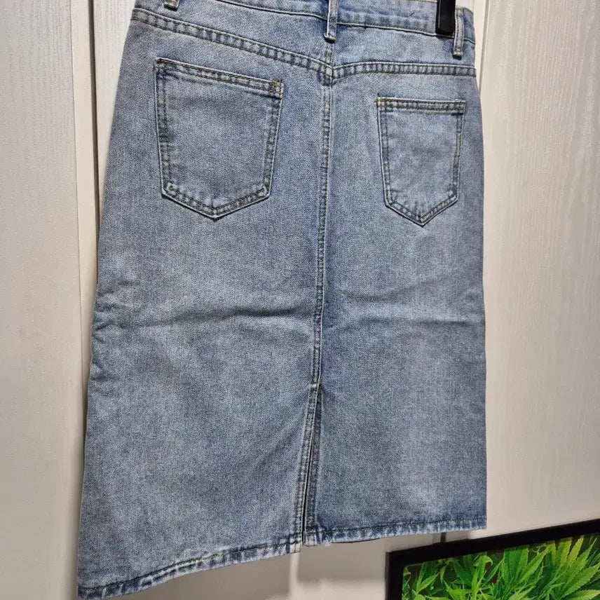 [BUNJANG] Denim Midi Skirt / (세일)(새상품)연청 데님 스커트 H라인 미디 스커트