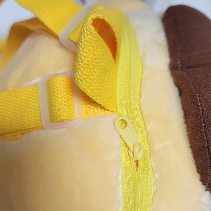 [BUNJANG] Sanrio Pompompurin Plush Backpack / [산리오정품] 폼폼푸린 인형백팩