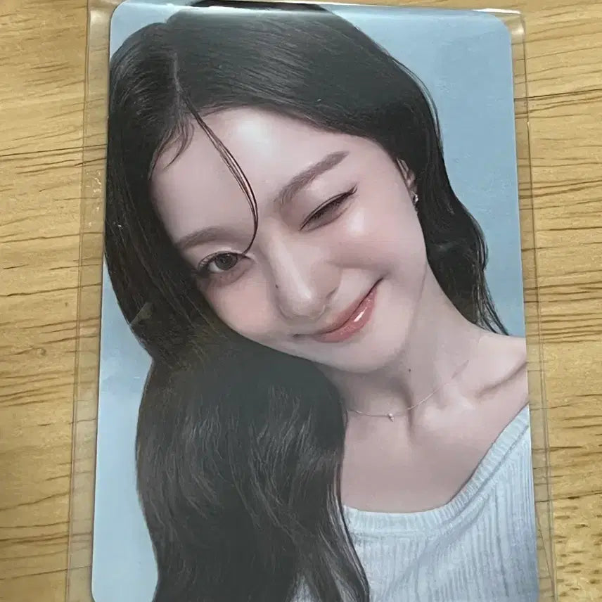 [BUNJANG] Dr.G Lee Nakyoung Photocard (Sealed) / 닥터지 이나경 포토카드 미개봉