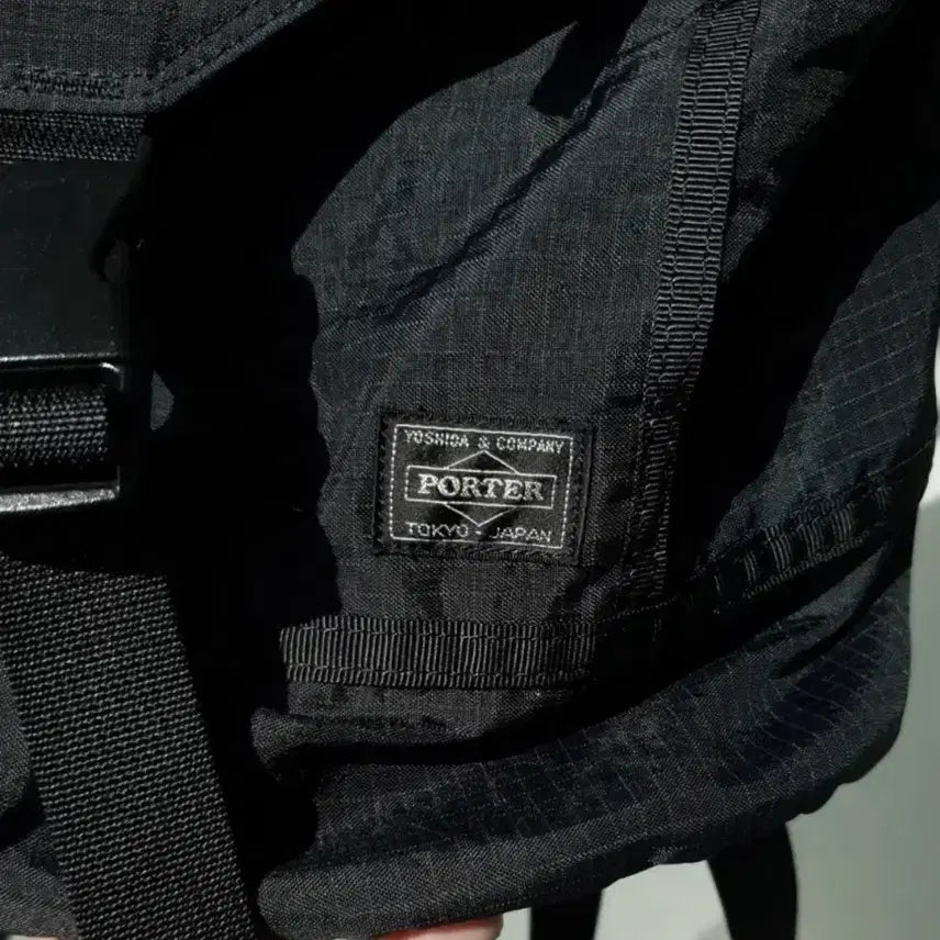 [BUNJANG] Porter Reflective Backpack / 포터 리플랙티브 백팩