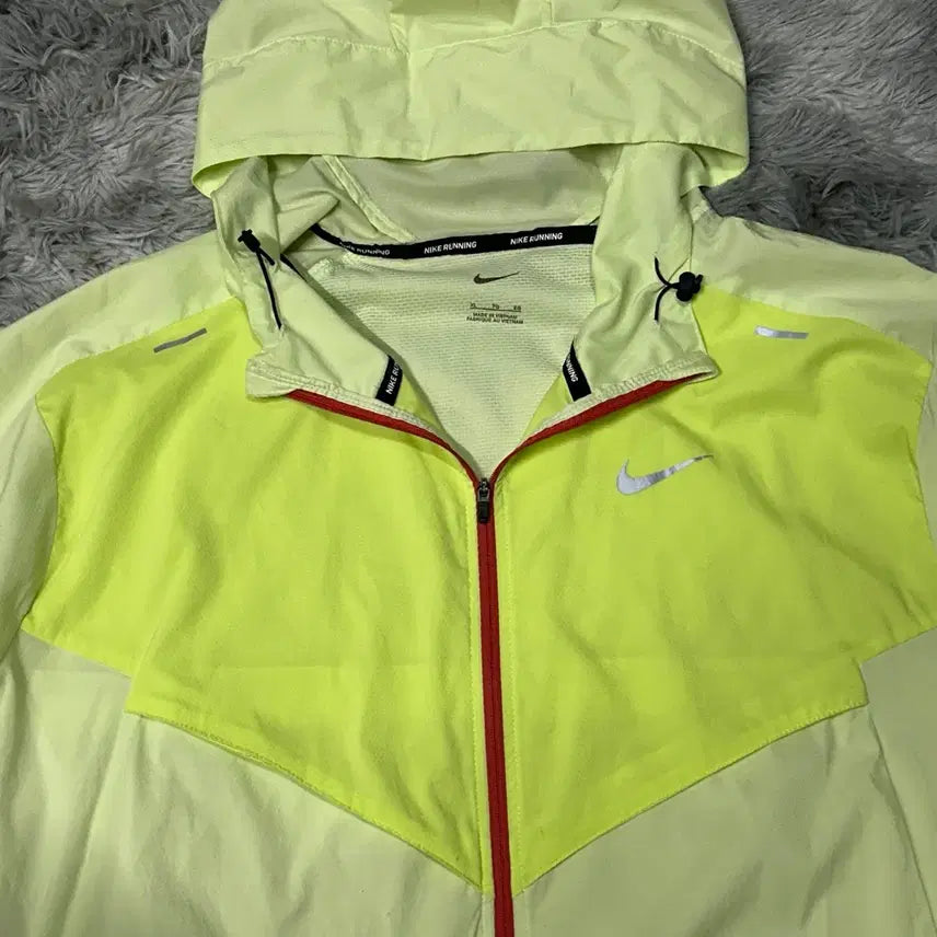 [BUNJANG] Nike Repel UV Windrunner Running Windbreaker XL / 나이키 리펠 uv 윈드러너 러닝 바막 XL