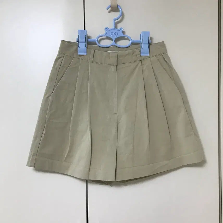 [BUNJANG] Vivre Beige Two-Tuck Half Pants / vivre 베이지 투핀턱 반바지 하프팬츠