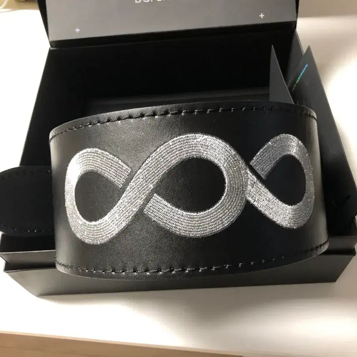 [BUNJANG] SHIELD Weight Lifting Belt S Black Leather / 미사용) SHIELD 쉴드 웨이트 리프팅 벨트