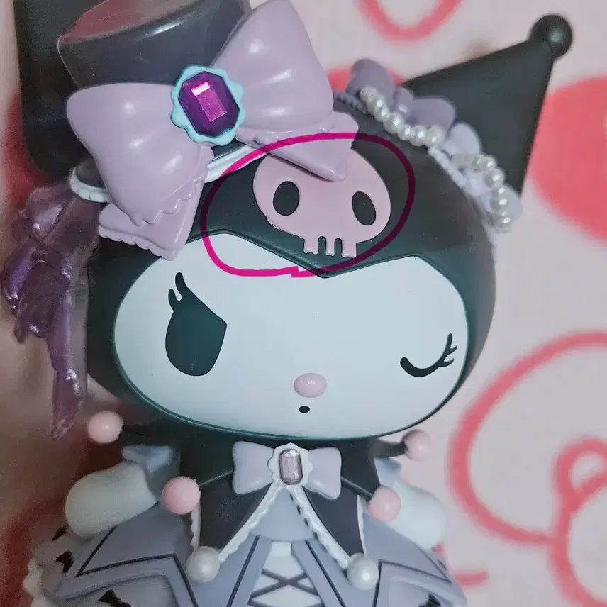 [BUNJANG] Miniso Rose Party Kuromi Figure / 산리오 미니소 로즈파티 쿠로미 피규어