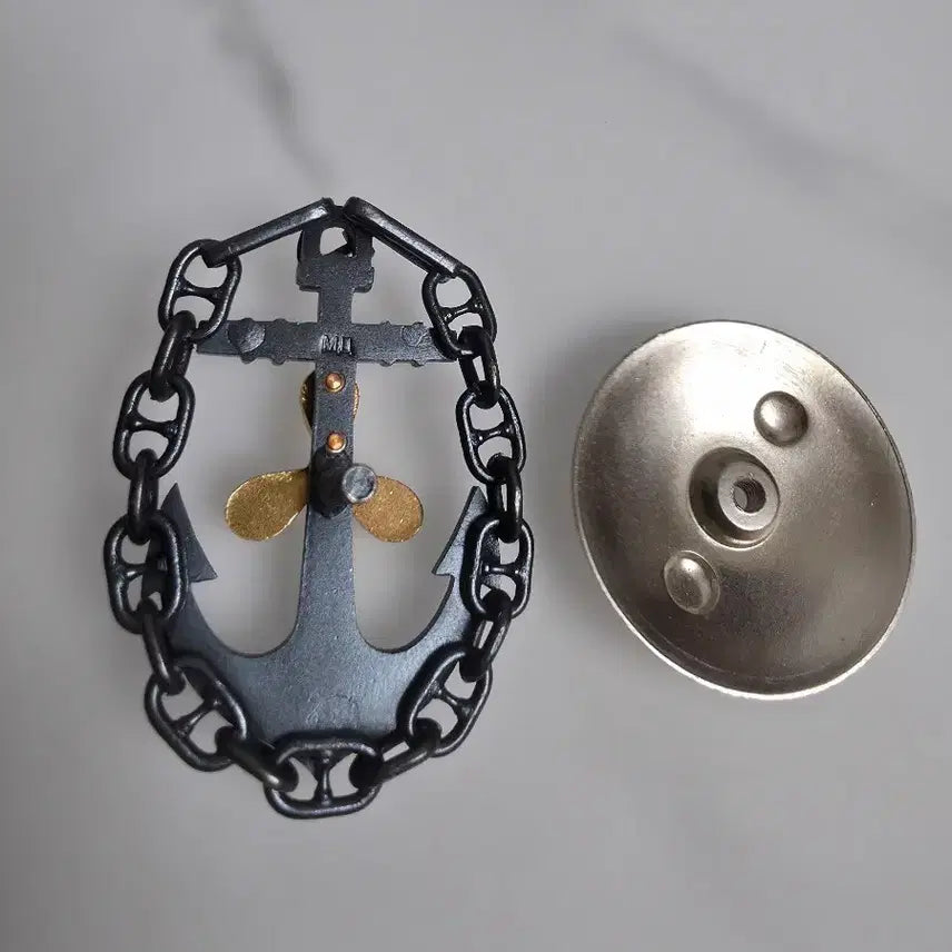 [BUNJANG] Soviet Naval Maintenance Technician Badge / 소련 해상 정비병 뱃지