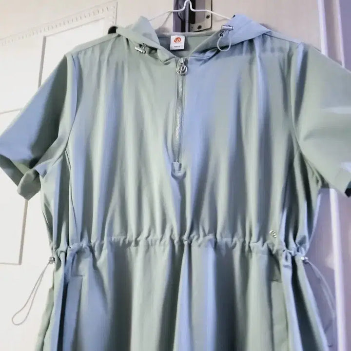 [BUNJANG] Mint Hooded Long Dress / 바스락 후드 롱원피스 민트색