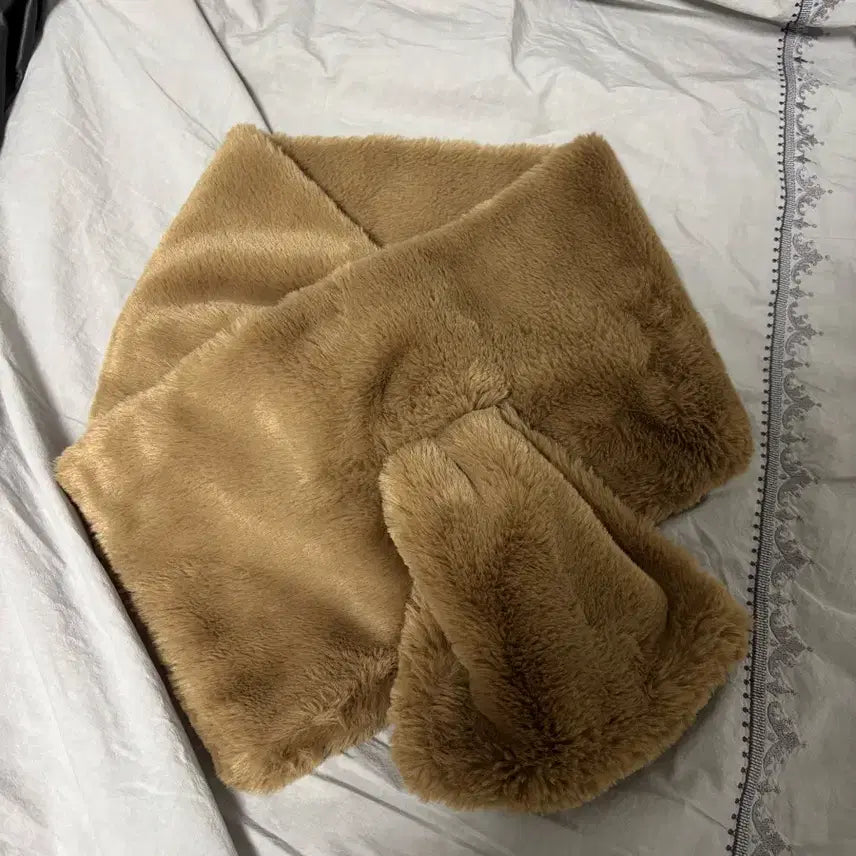 [BUNJANG] DAIZ Soft Brown Fur Scarf / 데이즈 부드러운 브라운 퍼 목도리 머플러